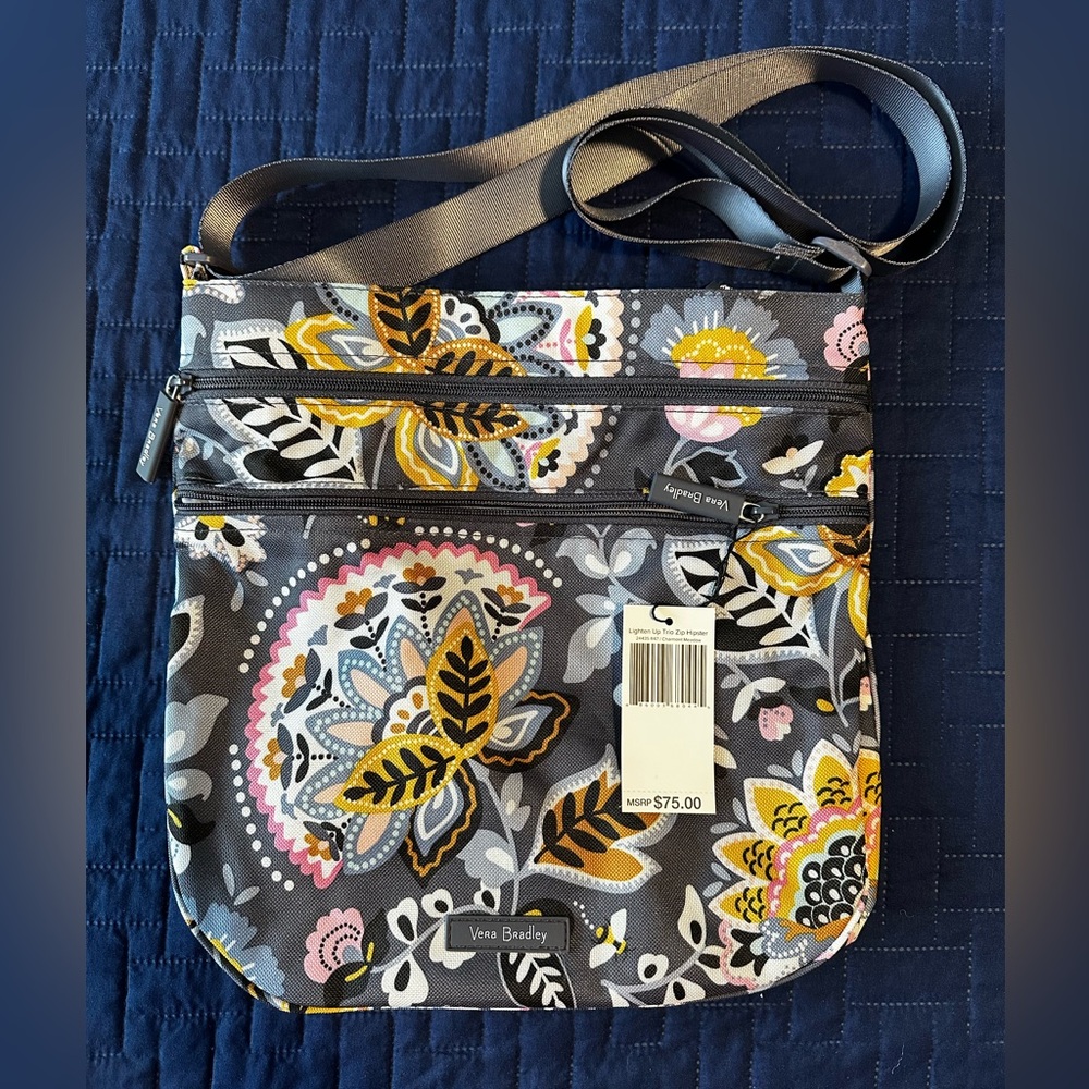 NWT Vera Bradley Lighten Up Trip Zip Hipster